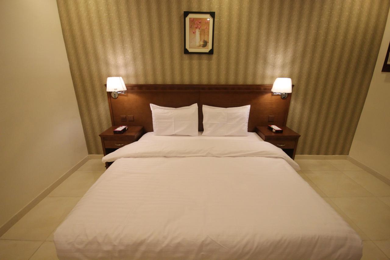 Al-Salamah - Lamasat Palace Suites เจดดาห์ ภายนอก รูปภาพ